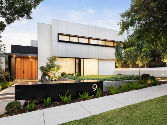 RoyalHills Residence Kubwa
